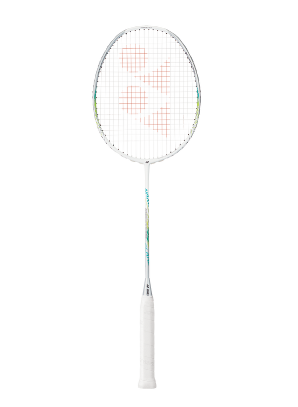 Yonex Nanoflare 555